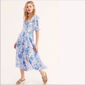 Free People Forever Always Floral Blue/White Midi Dress Size 0